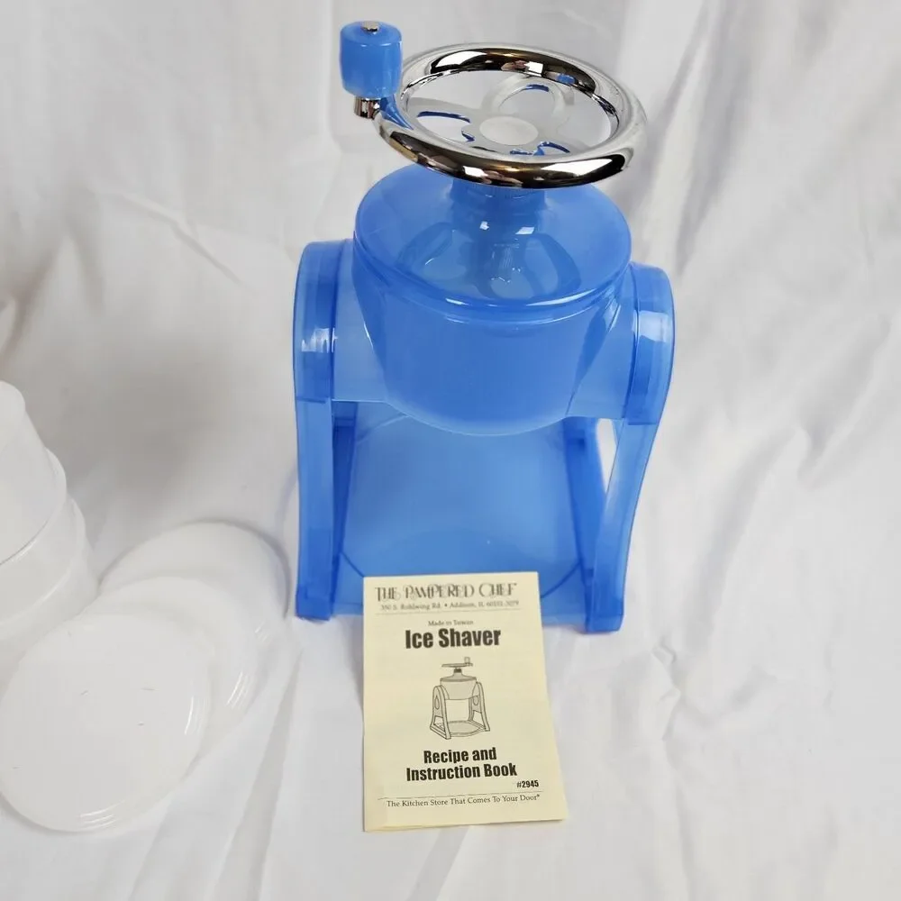 Pampered Chef Ice Shaver w/ 3 Storage Bowls, Blue #2945